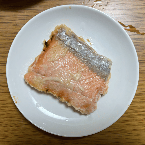 モグモのまろやか味噌に漬け込んだ 銀さけ西京焼き